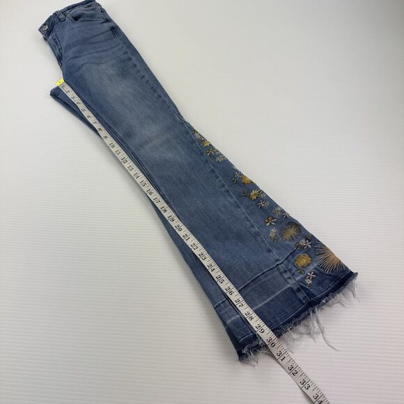 Ashley Mason Premium Jeans Sz 5/27 Flare Daisy Embroidered Raw Hem Y2K Boho - Picture 12 of 13